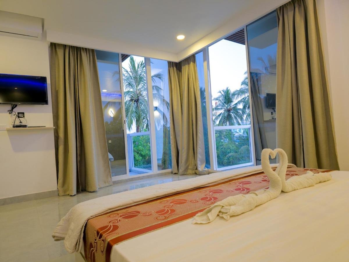 Hotel Arora View Maafushi Exterior foto